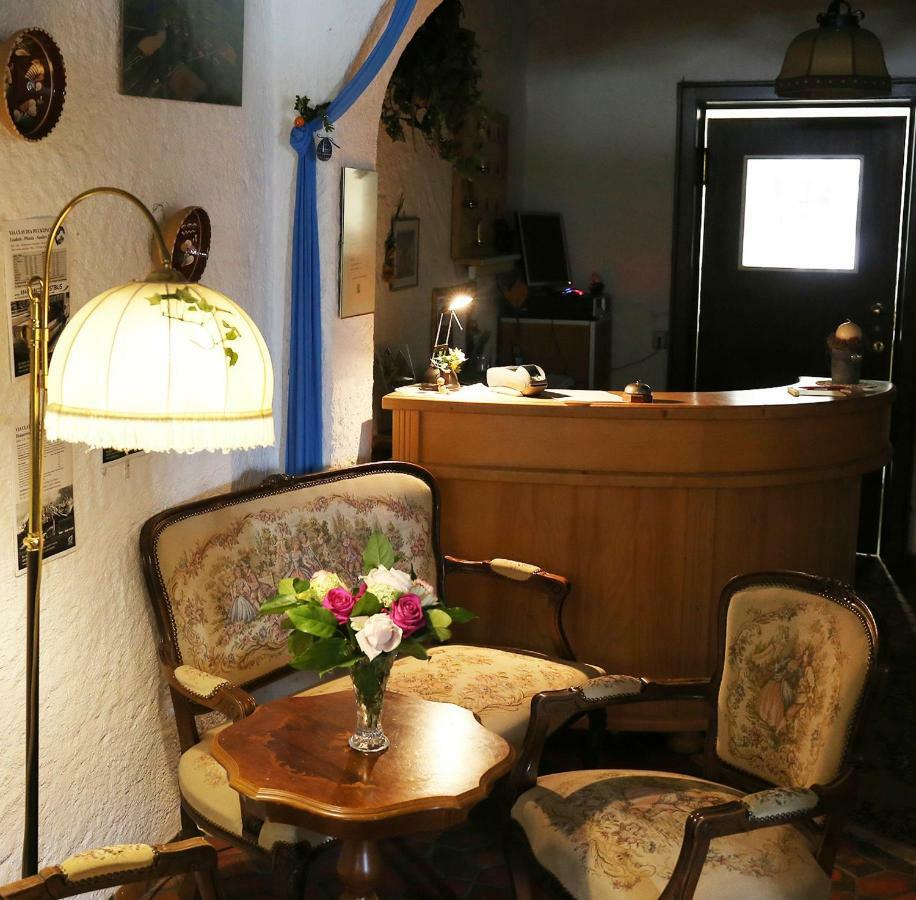 Hotel Boarding House Hohenwart Fuchstal Bagian luar foto